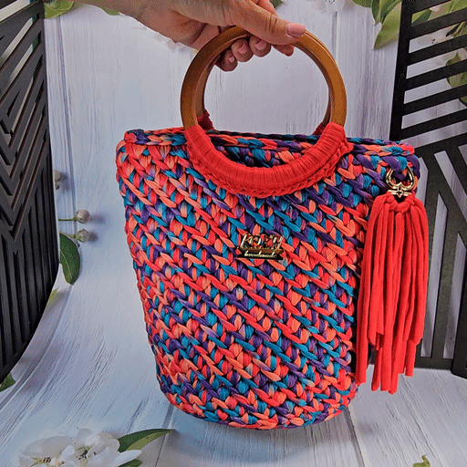 ALLEGRA handmade crochet bag