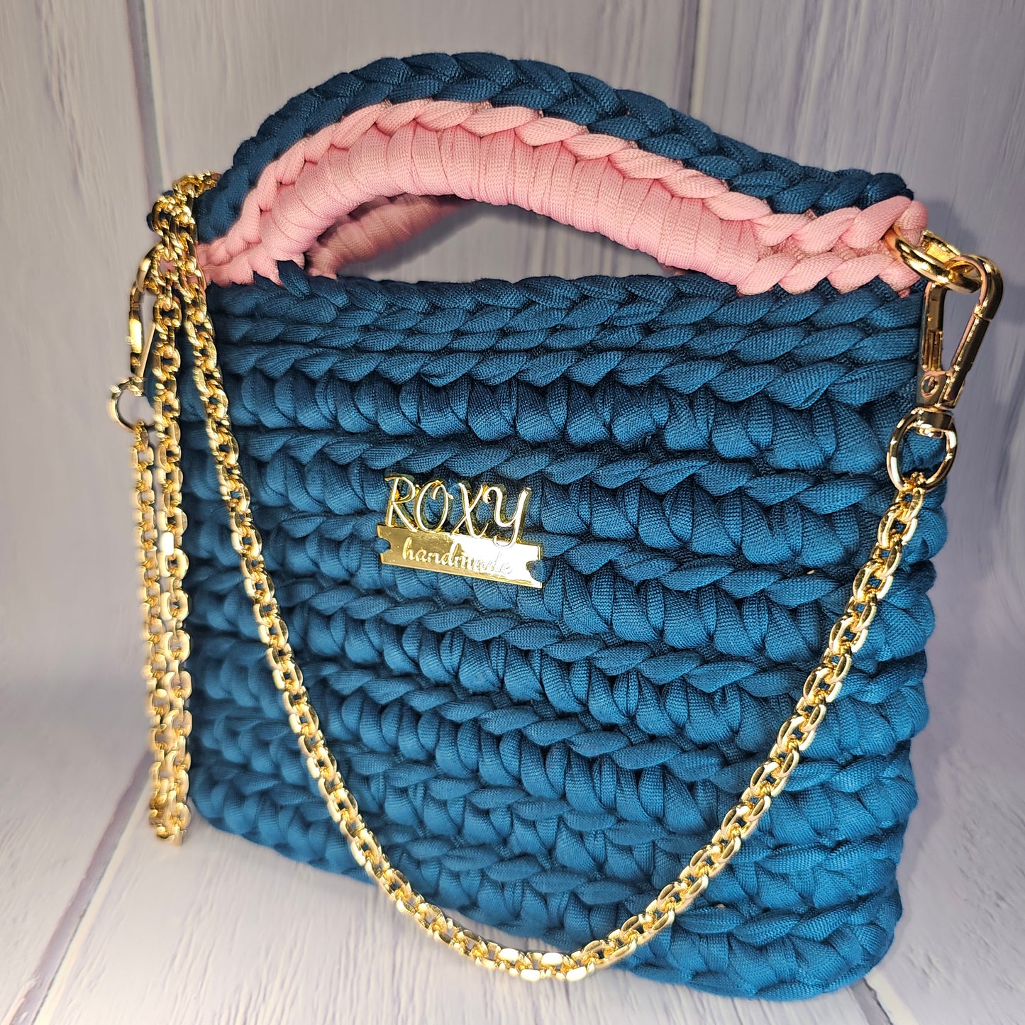 ASTRA handmade crochet clutch bag