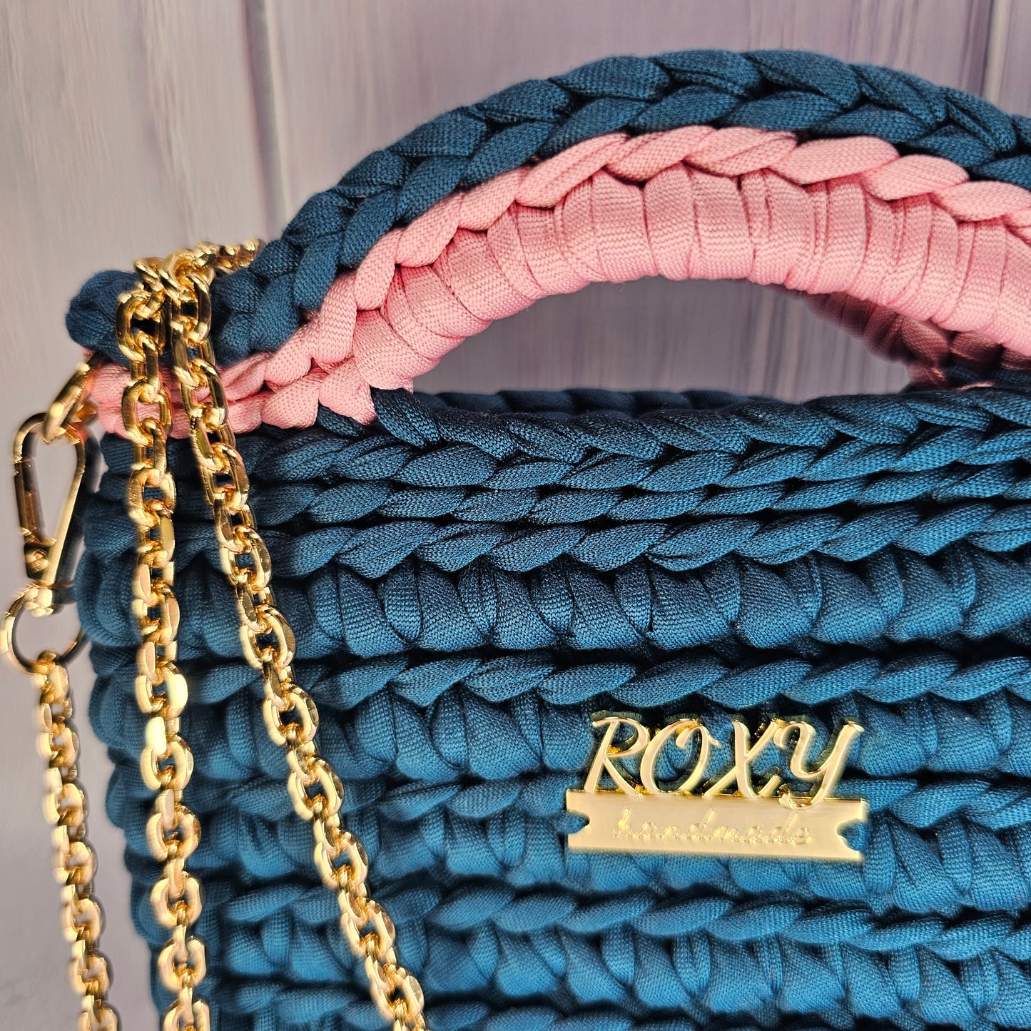 ASTRA handmade crochet clutch bag