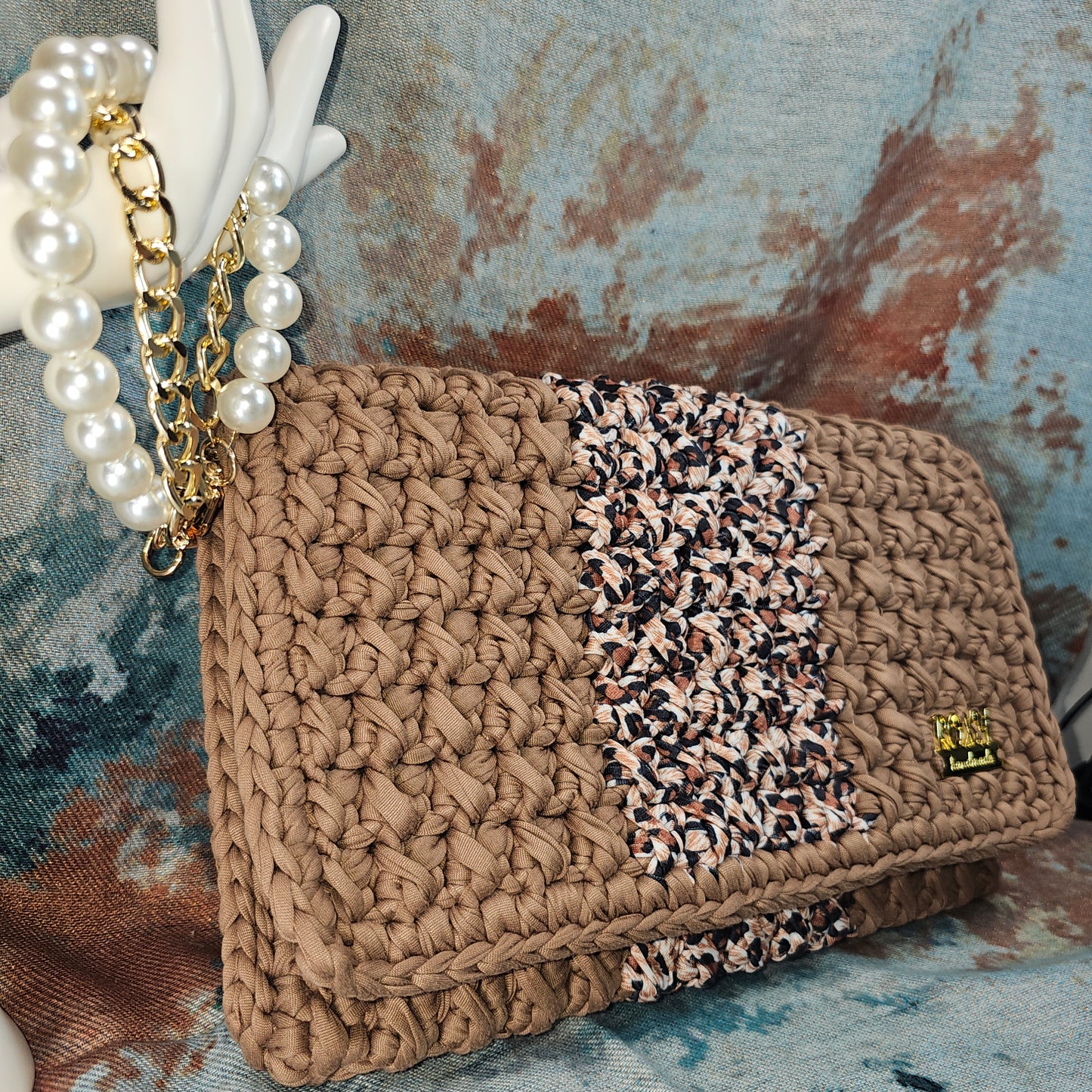 SAVANNAH handmade crochet bag