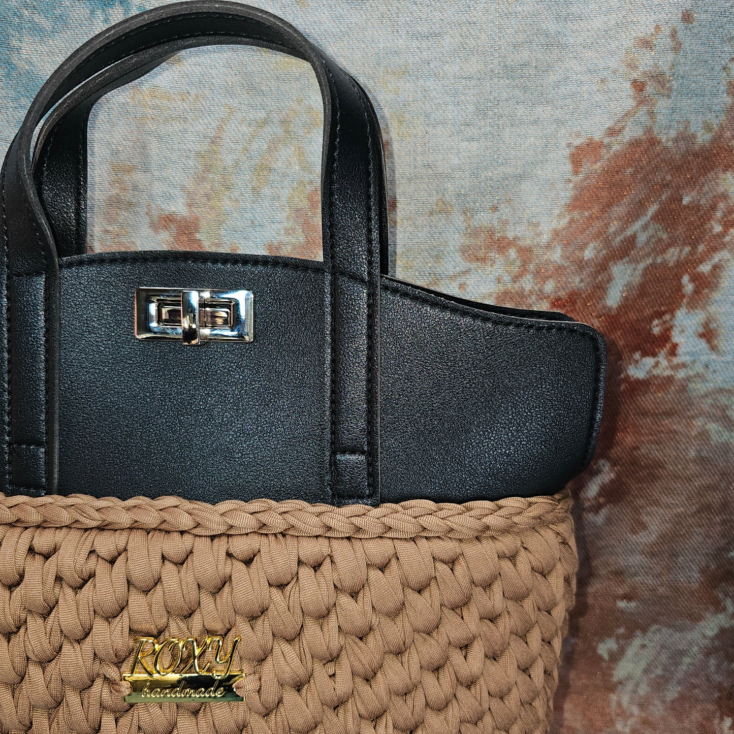 IVY handmade crochet bag