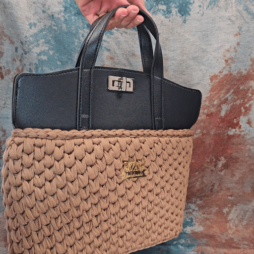 IVY handmade crochet bag