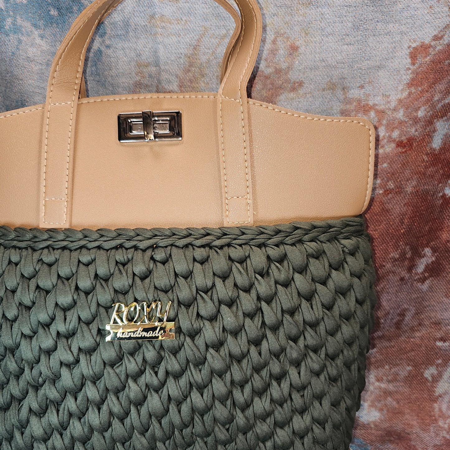 VICKY handmade crochet bag