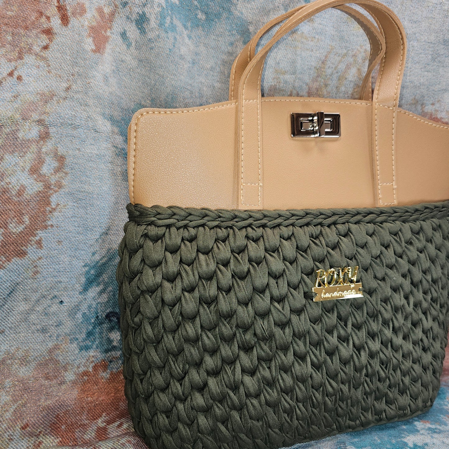 VICKY handmade crochet bag