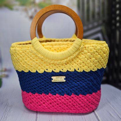 TULIP handmade crochet bag