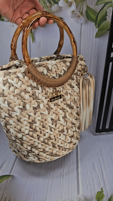 ALBA handmade crochet bag