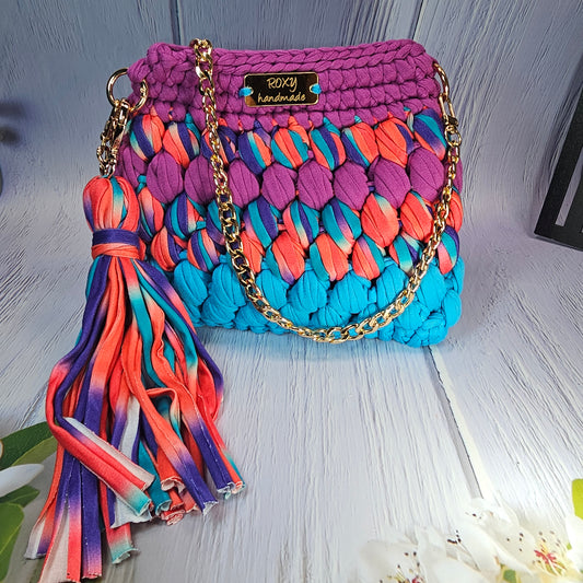 BLOOM handmade crochet bag