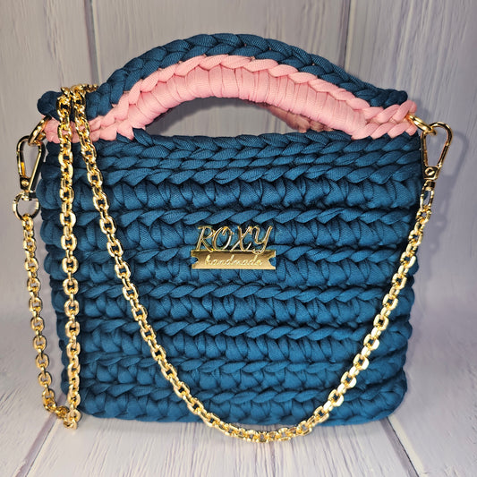 ASTRA handmade crochet clutch bag