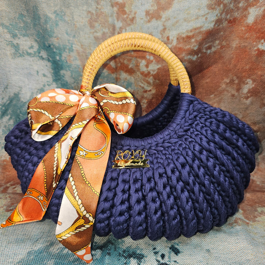GRACE handmade crochet bag