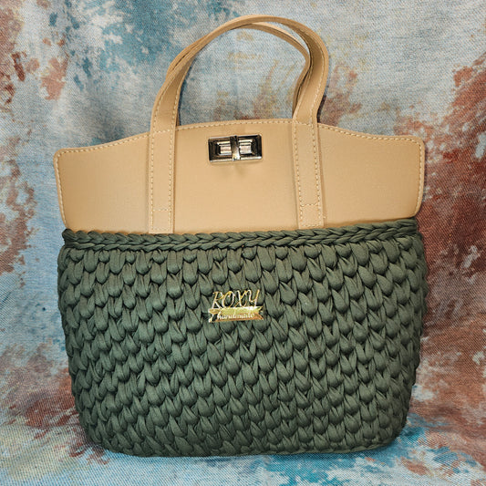 VICKY handmade crochet bag