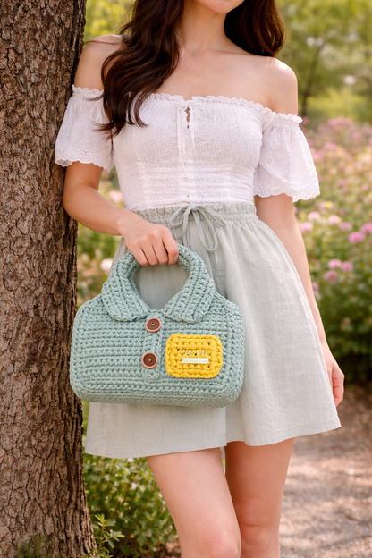 SHIRT CHIC handmade crochet bag